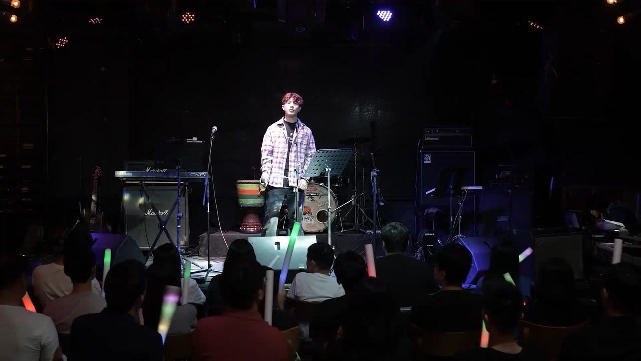 男生獨唱表演——你不在
